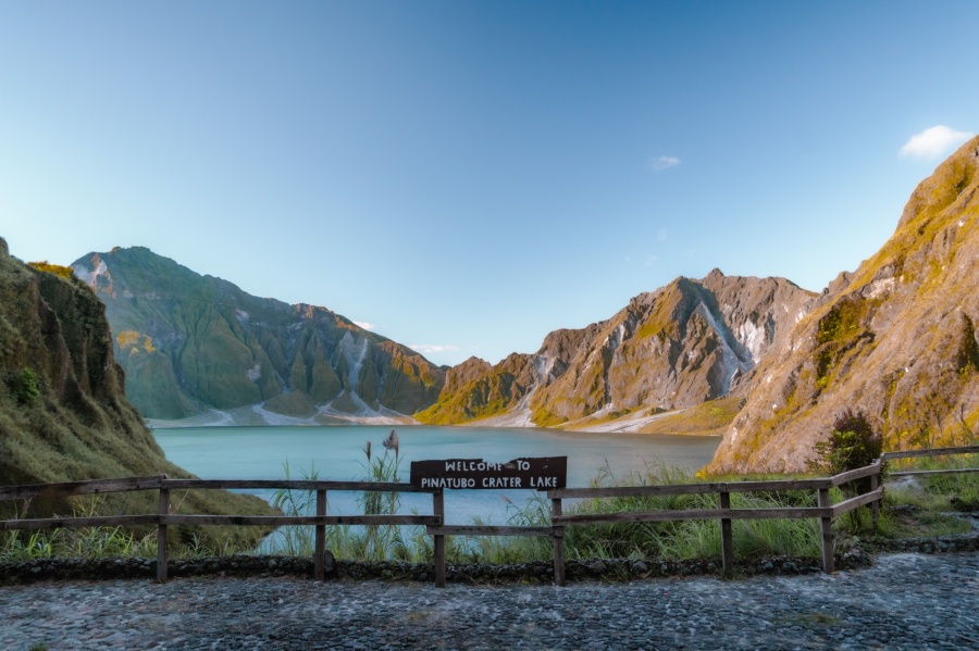 [皮纳图博火山] 探访皮纳图博火山！打卡湛蓝火山湖