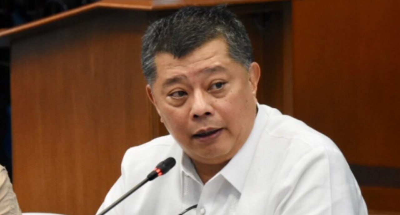 菲律宾司法部正式提交吊销哈里·罗克护照 面临人口贩运指控