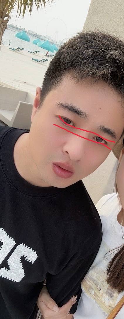 迪拜渣男抛弃妻女选择做别人小三