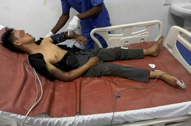 中国博主非洲拒做诈骗遭同胞虐打手脚尽断跳车逃命